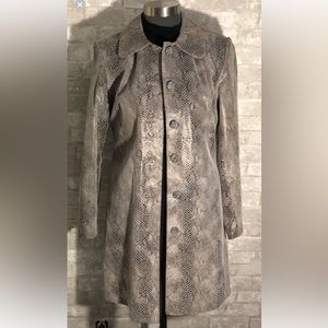 Vintage Liz Claiborne Snake-print Full length coat .